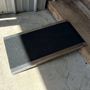 CodyCo Aluminum 24" x 14" Pet Step Dog Cat Ramp